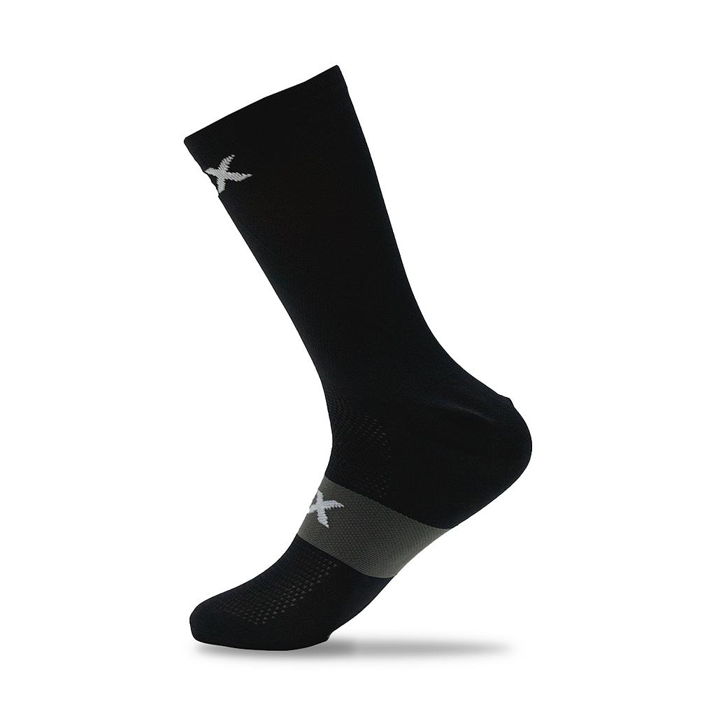 [2022322] MEDIA UBX SOLIDO NEGRO UNISEX 2023